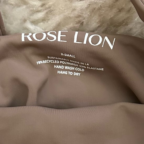 NWT Rose Lion taupe one piece - Picture 2 of 4